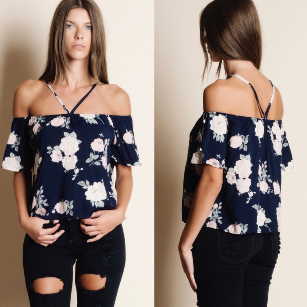 ❗️1 LEFT ❗️Floral Off Shoulder Tee Shirt